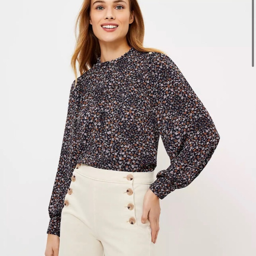 NWT LOFT Women's Floral‎ Ruffle Neck Bib Blouse
